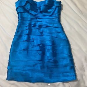 BEBE blue dress. Super cute gives 90s vibes Size Small! Msg me for Questions